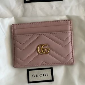 Gucci GG Marmont Card Case Wallet in Dusty Pink